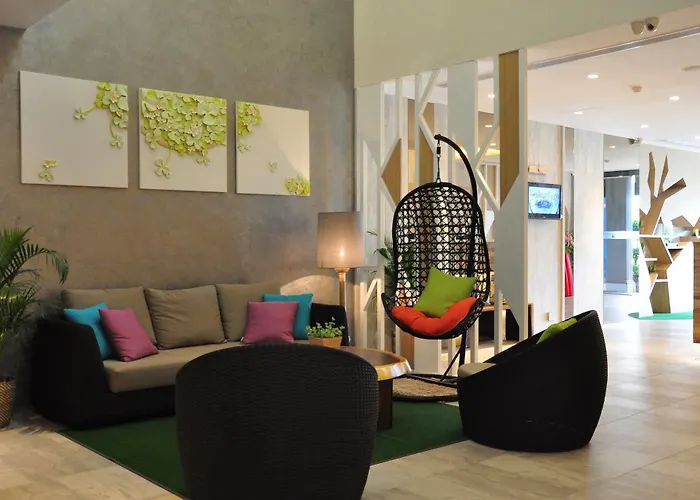 Champion Hotel